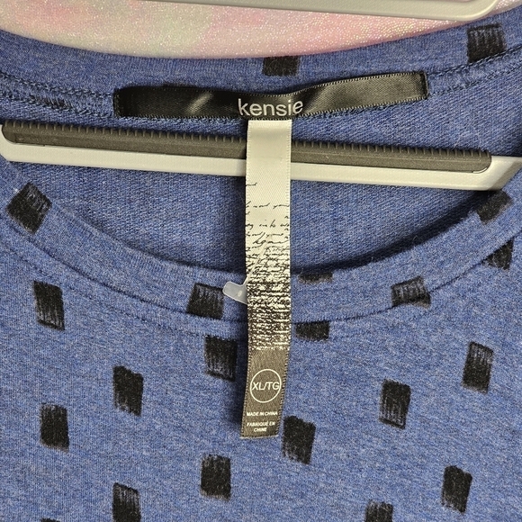 Kensie Women's Blue & Black Dot Print Long-Sleeved Top Size XL - Picture 4 of 11